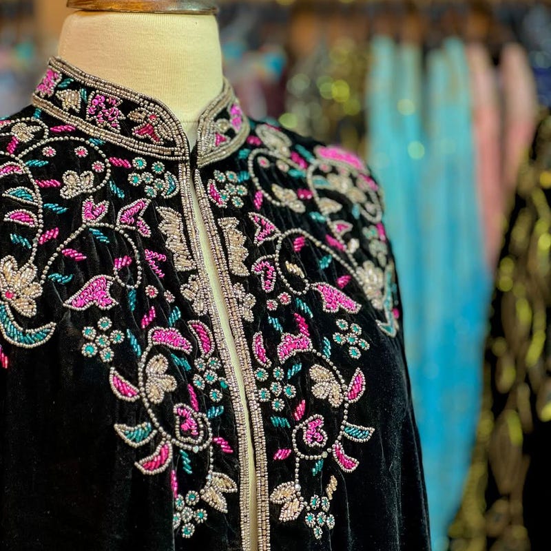 VELVET ABAYA main image 1