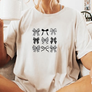 Comfort Checkered Bow Tshirt, Coquette Bow Shirt, Preppy Bows Sweatshirt, Cute Black Bow Tee, Aesthetic Women Bow Crewneck, Mom Girly Gift