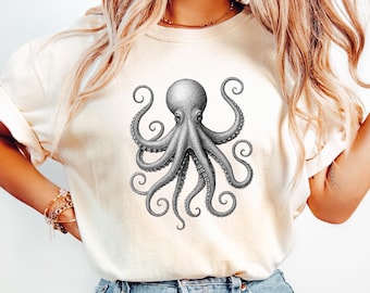 Comfort Octopus Shirt, Octopus Tshirt, Sea Animal Lover Gift, Beach Sea World Shirt, Women's Beach Sweatshirt, Graphic Octopus Tee