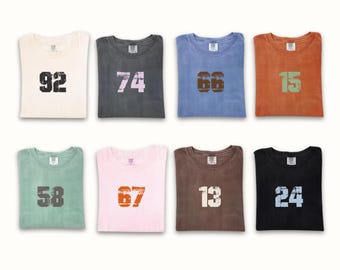 Distressed Number Comfort Colors T-Shirt: Benutzerdefinierte Unisex T-Shirt