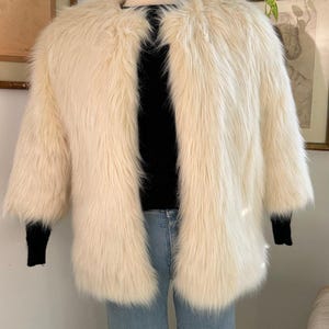 Vintage Cream Faux Fur Coat: Luxe 70s Winter Outerwear