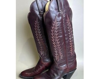 Vintage Tony Lama Cowboy Boots: Burgundy Leather Western Style, Size 5B