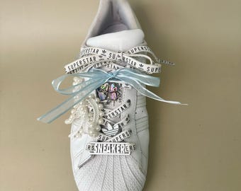 adidas gazelle silver green womens Replacement Laces for adidas Superstar | Shop Sneaker Laces White / 180 cm / 71 in / Flat Shoe Laces main image 1