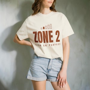 Camiseta de corrida, Zona 2, Devagar de Propósito, Presente para Treinamento de Maratona (Cores Confortáveis)