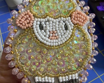 Handmade Bead Embroidered Sheep Brooch – Sequins, Crystals & Seed Beads