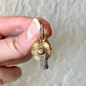 Brighton Gold By The Sea Sun Hat Charm