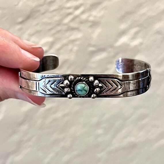 Vintage Fred Harvey Era Native American Style Sterling Cuff Vintage Fred Harvey Era Native American Style Sterling Cuff