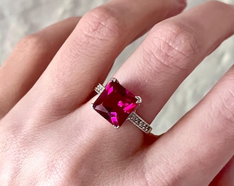 Stering Silver 925 Square Magenta Pink CZ Ring - Size 7.5