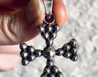 925 Sterling Silver Vintage Mexico Beaded Cross Pendant