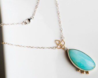 Anemone Floral Necklace, Peruvian Opal in 14k Gold & Silver