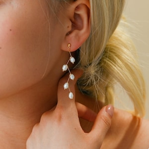 natural freshwater pearl tassel earrings, multiple pearl earrings,gold drop earrings,long drop earrings, pearl necklace, pearl drop earrings