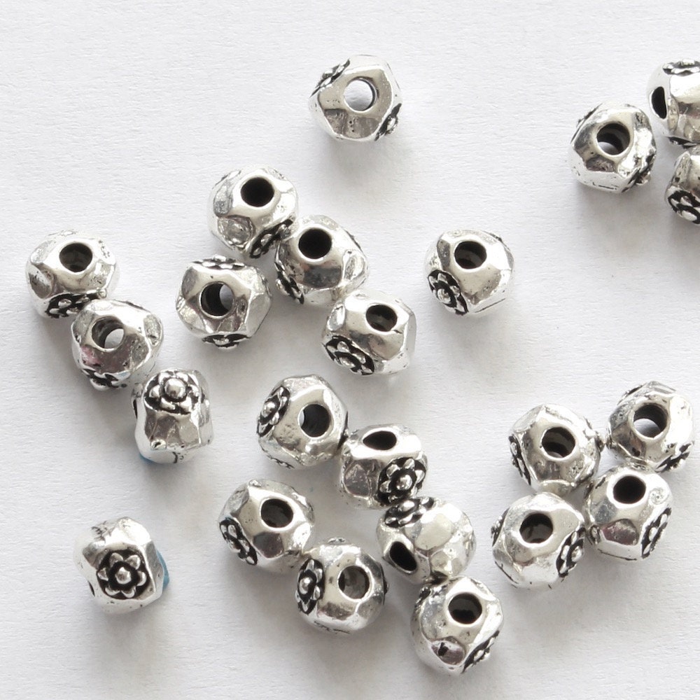 Flower Nugget Large Hole Spacer Bead, Antiqued Silver Plate, 50 per Pack -  TierraCast, Inc.