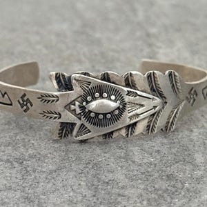 Fred Harvey Cuff - Etsy