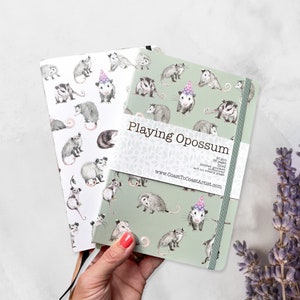 Notebook : Playing Opossum Possum Woodland, Art, Softcover Lined Pocket, Gift, Rescue, Wildlife, woodland, school, journal, Stocking Stuffer