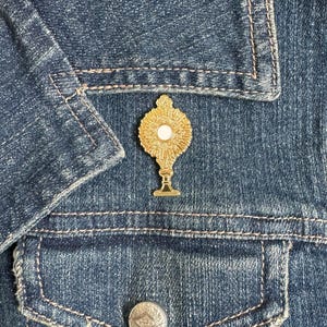 Monstrance Soft Enamel Pin