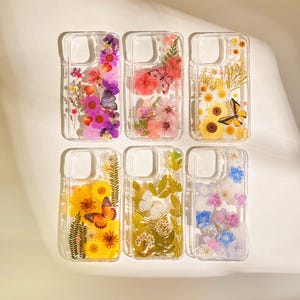 Butterfly Pressed Flowers with real dried Flower Phone Case iPhone 17 Air 16 E 15 14 plus 13 12 mini–Pro Max Samsung Galaxy S 25 24 23 Cases