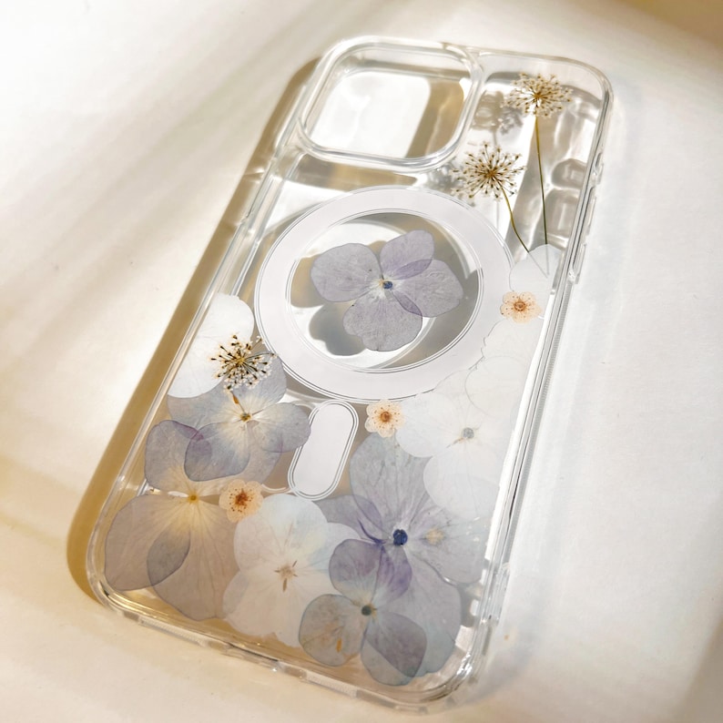 Custodia trasparente con fiori pressati MagSafe per iPhone 17 Air 16 e 15 14 13 12 Pro Max e custodie Ultra Floral per Samsung S 23 24 25 26 immagine 14