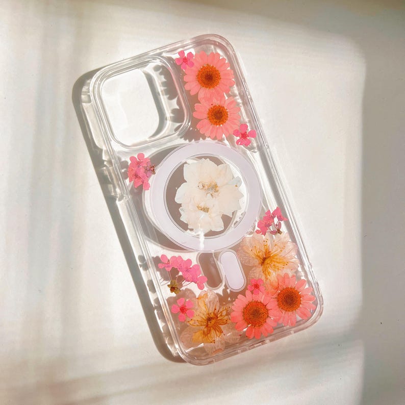 Custodia trasparente con fiori pressati MagSafe per iPhone 17 Air 16 e 15 14 13 12 Pro Max e custodie Ultra Floral per Samsung S 23 24 25 26 immagine 15