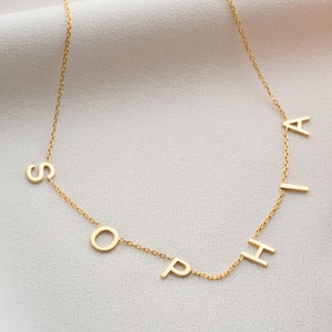 Buchstaben Kette personalisierte Kette mit Initialen Halskette mit Herz Schmuck personalisiertes Geschenk für Mama Schmuck Kette Muttertag
