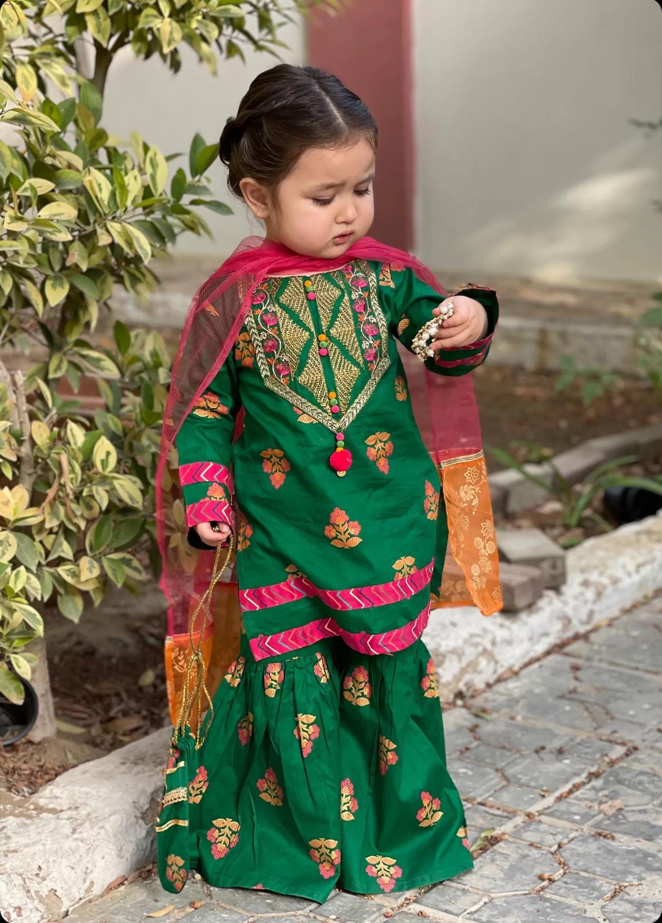 Sharara Baby Girl Mehndi Dresses 2018 Gharara Suit Baby Girl