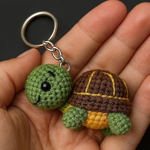 Kleine Amigurumi Schildkröte Schlüsselanhänger Häkelanleitung | Sofort PDF Download | Anfängerfreundliche DIY-Schlüsselanhänger-Anleitung