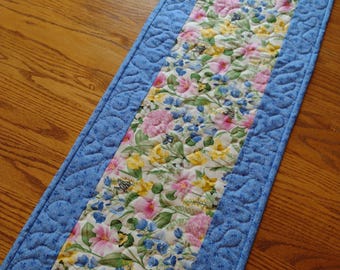 Quilted Table Runner, Quilted Floral Table Runner, Floral Runner, Blue Floral Table Runner, 13 x 40 1/2 inches.