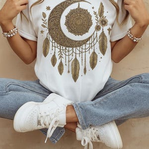 Mystical Sun And Moon Face T-Shirt, Yin Yang Tee, Hippie Clothing Women, Chic Style, Women Clothing, Hippy Clothes, Vintage Bohemian Attire