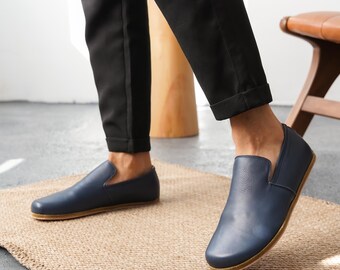 Handmade Tan Leather Loafers – Mens Minimalist Barefoot Slip  display picture 1