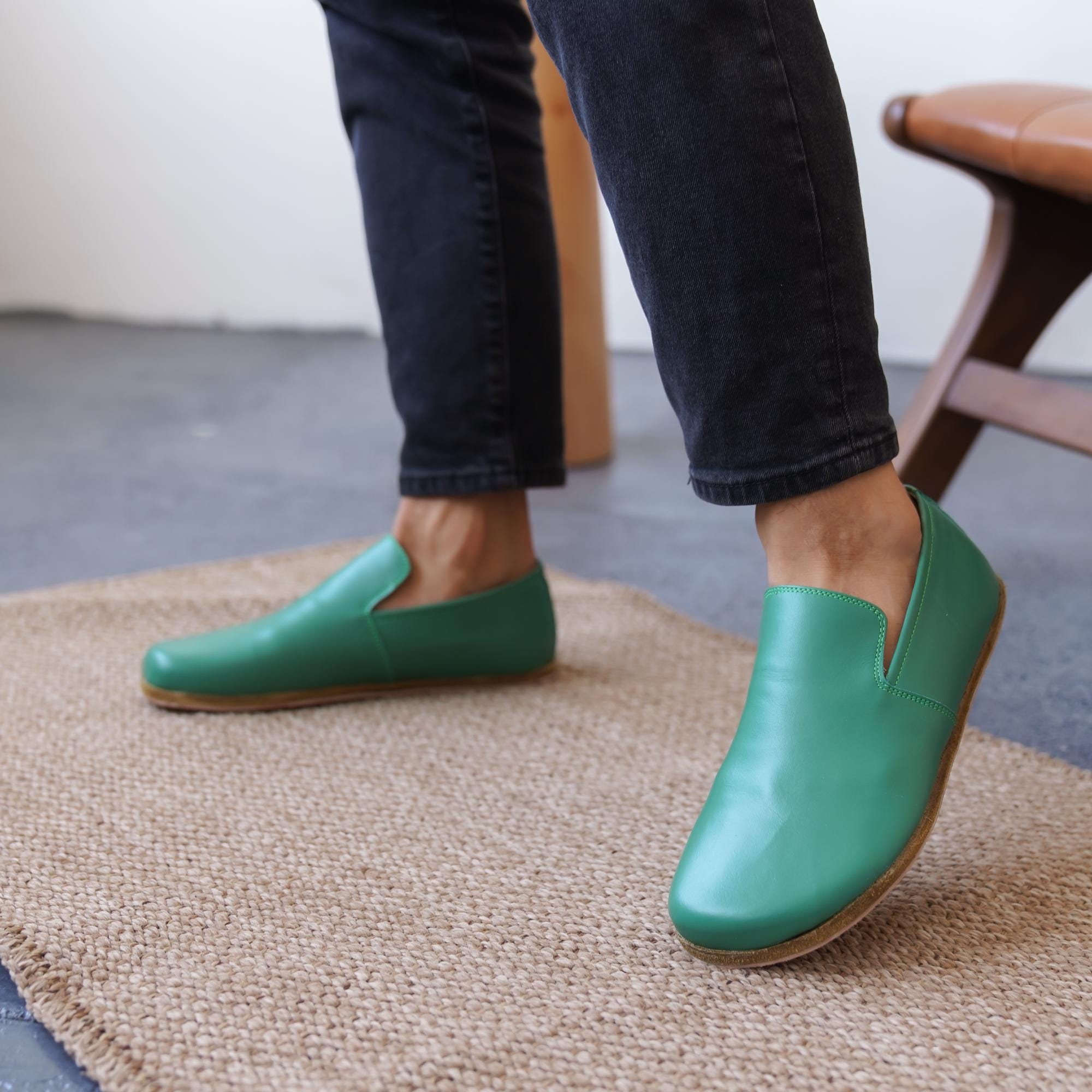Magic Men\'s Green barefoot loafer Handmade Leather Men main image 2
