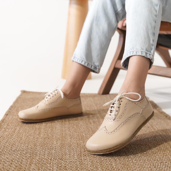 Handmade Beige Leather Oxford Barefoot Shoes – Wide Toe Box 