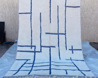 Handcrafted Beni Ouarain Rug – Blue Stripes, Natural Wool Moroccan Decor