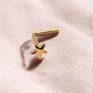 14K Gold Star Nose Stud, 20g L Shape Star Nose Piericng Stud Solid Gold Nose Stud Ring Dainty Nose Piercing Jewelry