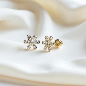 14K Gold Flower Earring, Gorgeous Floral Decor Dainty Stud Earrings, Solid Gold Screw Back Cute Minimalist Everyday Gold Earrings
