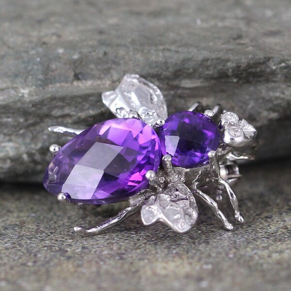 Bee Brooch - Amethyst and 14K White Gold - Insect Bug Estate Jewellery - Purple Bumble Bee - Scarf Pin - Lapel Brooch