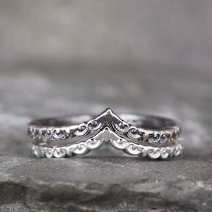 Chevron Ring V Band Vintage Style Wedding Band Sterling Silver V Shape Wedding Band image 1