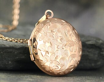 Personalized Locket Necklace - Stainless Steel - Available in Rose, Yellow or Silver - Personalized Jewellery - Keepsakes for your memories