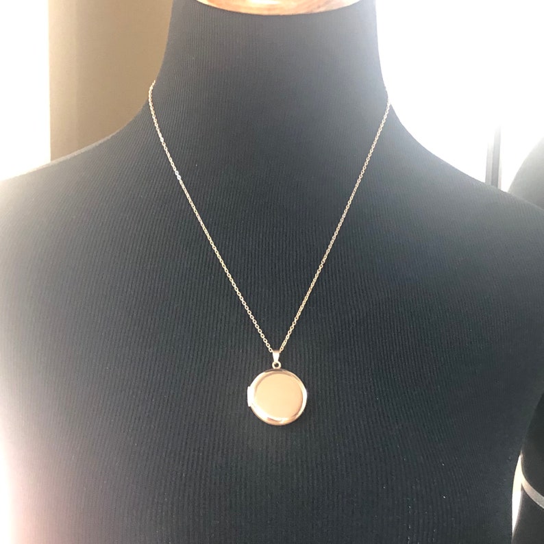 Keepsakes Personalized Jewellery Yellow or Silver Necklace and Pendant Available in Rose Personalized Stainless Steel Locket