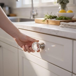 15 kryształowych gałek meblowych Swarovski: podstawa ze stali nierdzewnej, eleganckie uchwyty