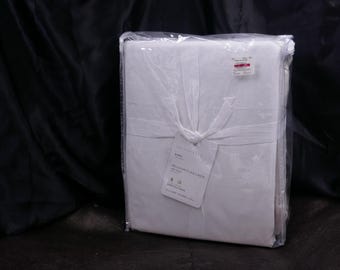 NEW Never Opened - Pottery Barn Belgian Flex Linen King Bed Skirt – Luxurious Natural Fabric, Breathable & Soft in Elegant Style
