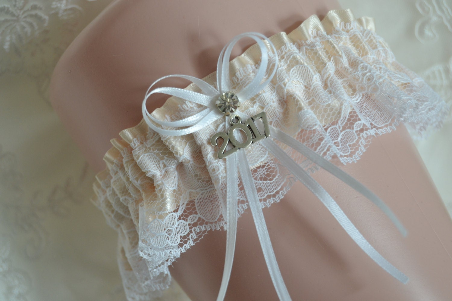 Custom made garter Clearance