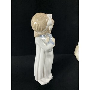 Vintage NAO Lladro Figurine | Girl in Nightgown with Doll image 3