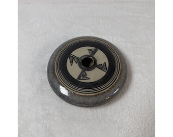Vintage Studio Art Pottery Seed Jar Early Indian Aboriginal Designs Signed TTF