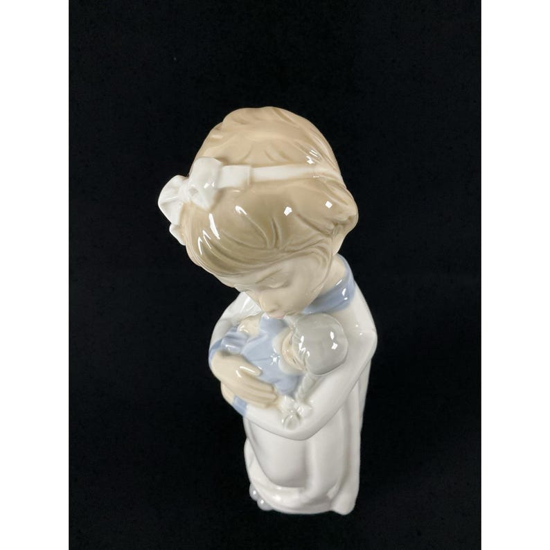 Vintage NAO Lladro Figurine | Girl in Nightgown with Doll image 6