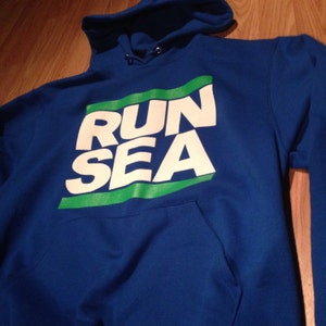 RUN-SEA Hoodie image 4