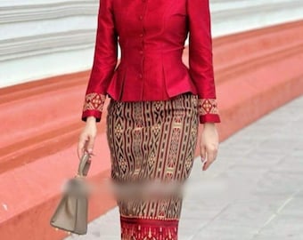 Stunning Thai DressI Thai/Laos DressI Handwoven I Temple Dress| Asian Dress| Mother of bride| Waist up to34&quot;
