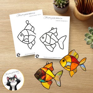 Patrón de vitral con forma de pez, plantilla para atrapasol con forma de pez, arte de vidrio con forma de animal DIY, descarga digital para aficionados, atrapasol con dos peces