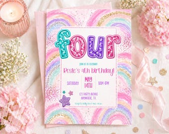 Invitación de cumpleaños número cuatro con purpurina arcoíris pastel / Tema "CUATRO" con lentejuelas (Descarga digital)