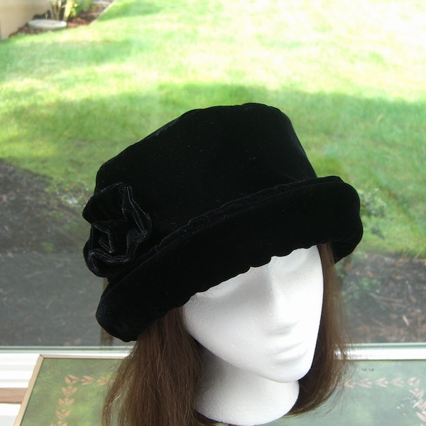 Rich Black VELVET Hat with velvet rose, Women's Velvet Hat, Winter Velvet Hat, Black Velvet Hat