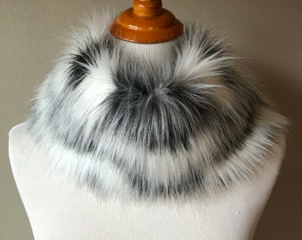 Faux Fur NECKWARMER Scarf, Black and White Faux Fur Neckpiece, Fur Collar, Women's Circular Cowl