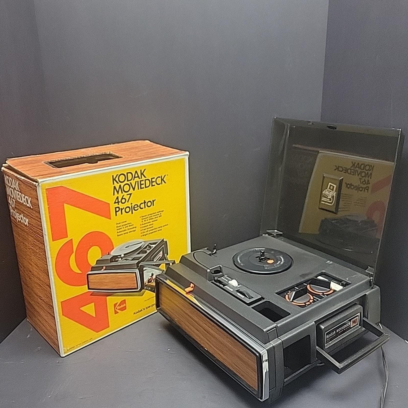 Kodak Moviedeck 467 Projector, Super 8/8mm, USA Made (for Parts
